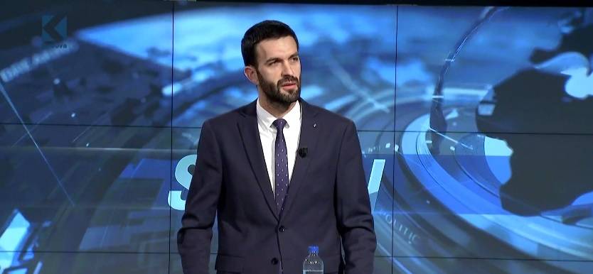 VV Milletvekili de Öğretmenlerin Maaşlarının Ödenmesinden Yana
