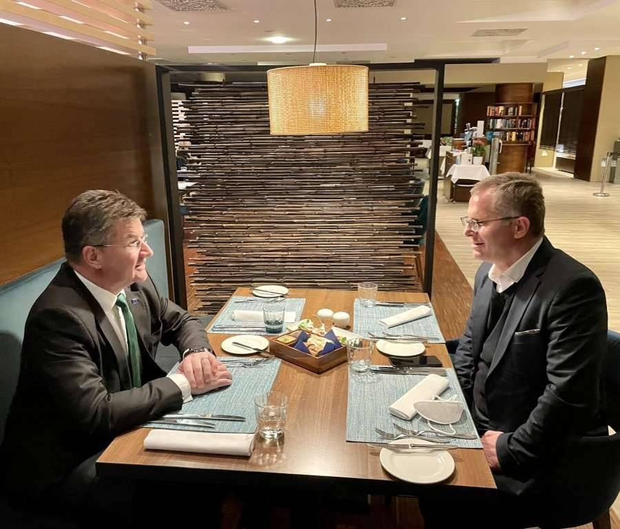 Lajçak ve Bislimi Dün Viyana’da Bir Araya Geldi