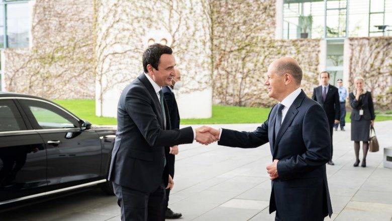 Kurti, Sıcak Karşılama İçin Scholz’a Teşekkür Etti