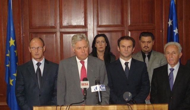 Priştine-Belgrad Diyalogu İki Ülke Vatandaşları Çıkarındandır