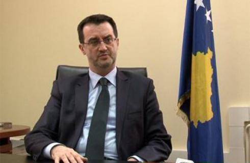 Başbakan Mustafa, Ferid Agani'nin Bakanlık Görevini Askıya Aldı
