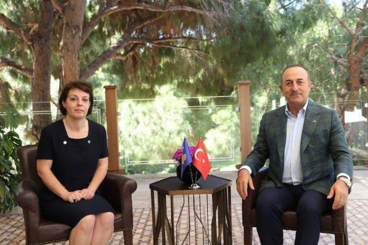 Bakan Gervalla, Türk Mevkidaşı Çavuşoğlu ile Görüştü