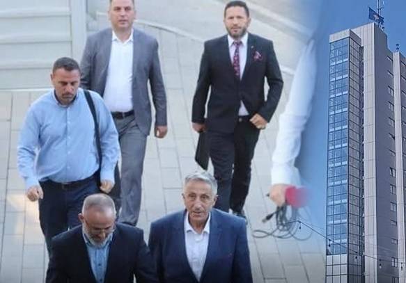 Kurti ve Grev Konseyi Arasında Görüşme Başladı-Tarafların Tavizlerde Bulunması Bekleniyor