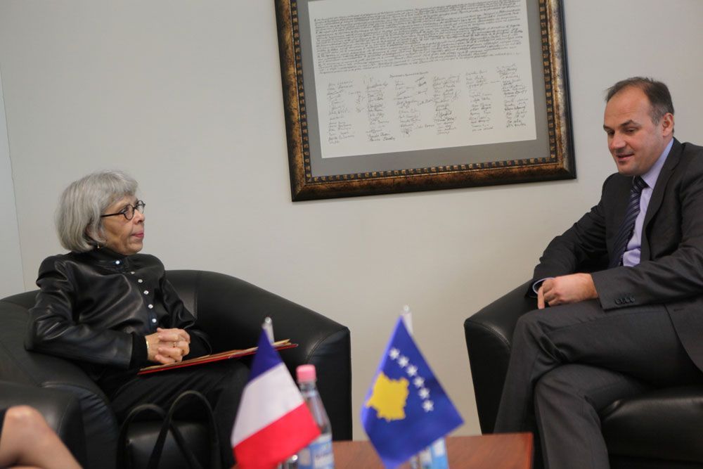Fransa Büyükelçisi Daviet, Jahjaga ve Hoxhaj Tarafından Kabul Edildi