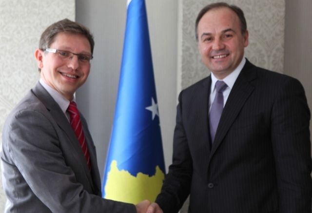 Hoxhaj, Fransa'nın Kosova'ya Desteğini Değerlendirdi
