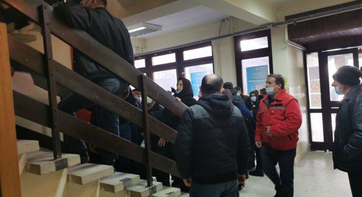 Sırp Basını, Kosova Arnavutlarının Buyanovca’da Aşı Olduğunu Bildiriyor