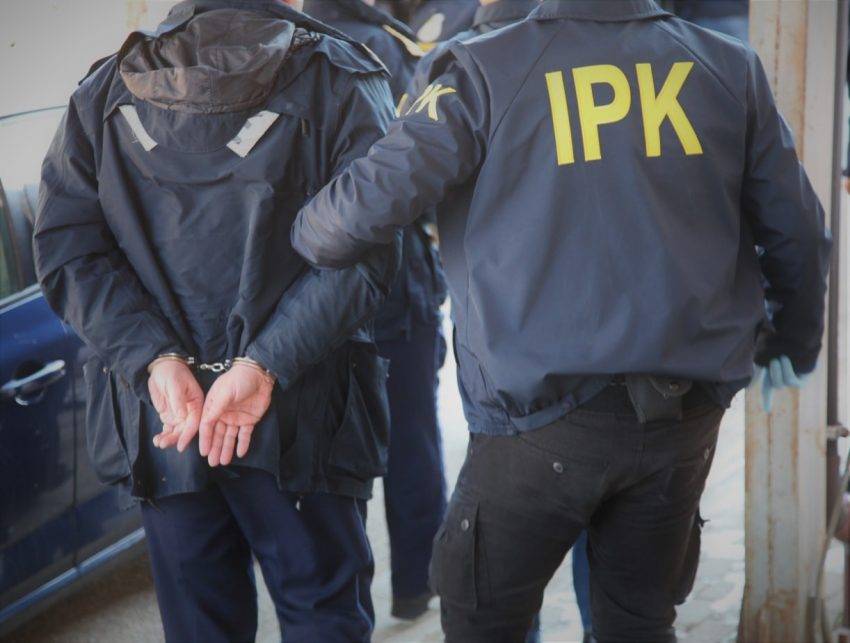 50 Kişi de Rüşvet Vermekten Yargılanıyor