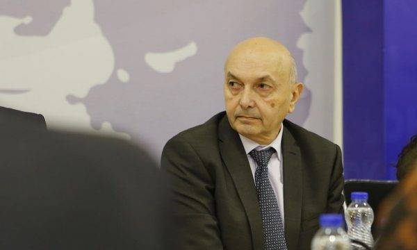 Mustafa,  VV’nin Mektubunu Resmi Olarak Nitelendirmedi