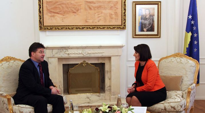 Jahjaga: Ne Ahtisaari Plus Ne De  Özel Statü