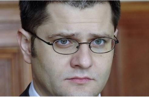 Jeremiç: Kosova'yı Tanımamız Konusunda Baskılar Artıyor
