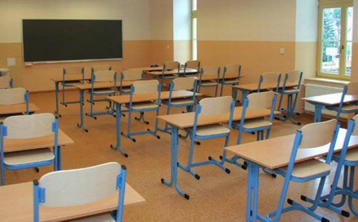Covid Nedeniyle Kosova’da 35 Okulda Uzaktan Eğitim Yapılıyor