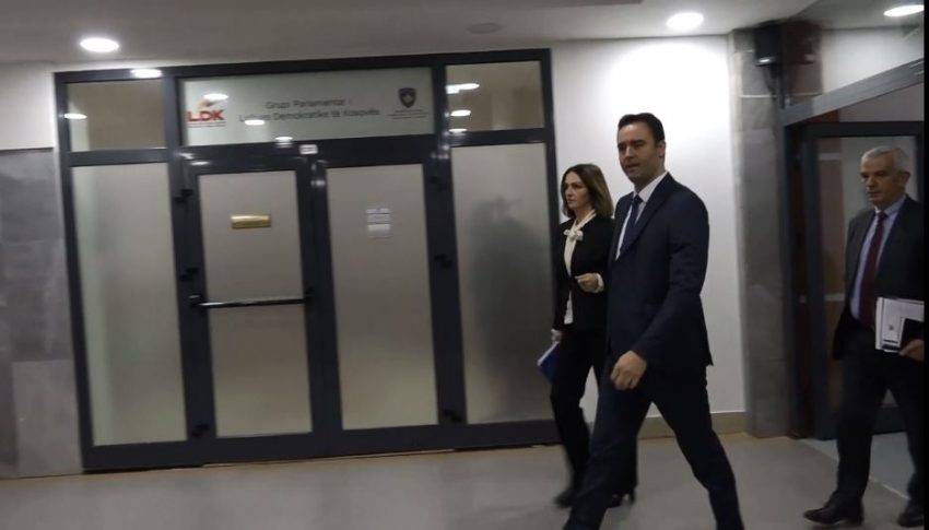 Meclis Başkanlık Kurulu Toplantısından Sonra Konjufca Konuşmadı