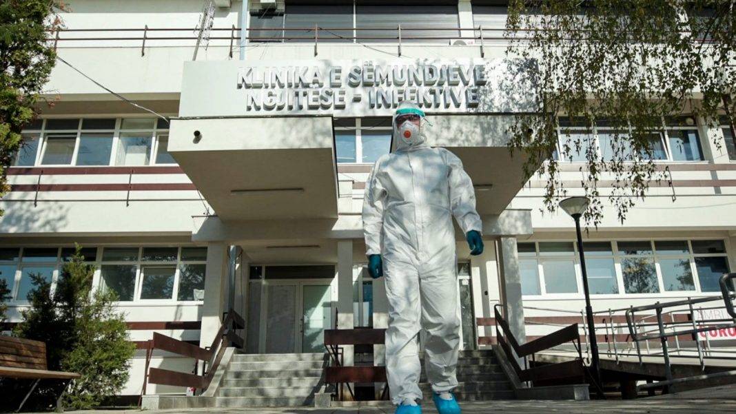 18 Covid Hastası Klinik ve Hastanelerde Tedavide