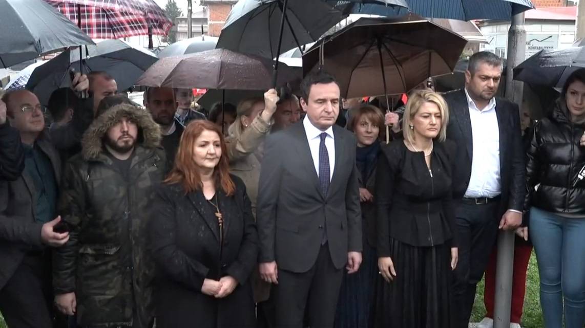 Kurti: Sırbistan, Kosova’daki Suç Geçmişiyle Yüzleşmeli