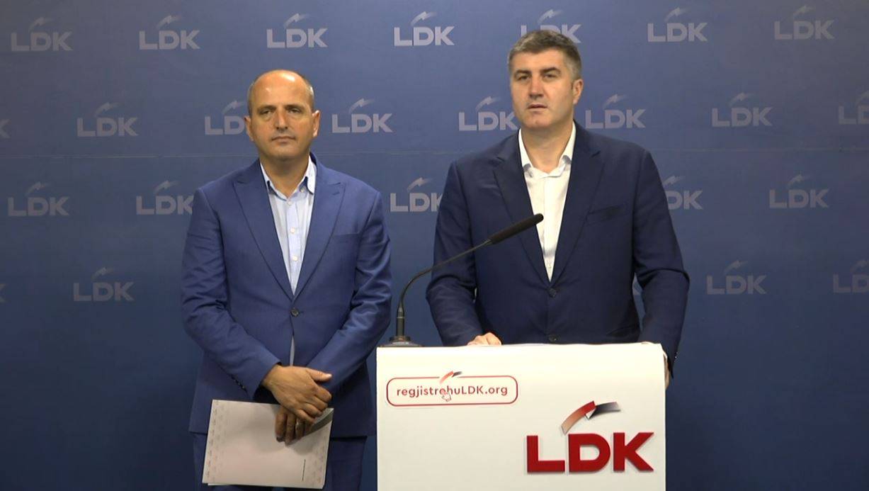 LDK, Binin Üzerinde Çalışanın Sözleşmelerinin Yenilenmemesinden Endişeli