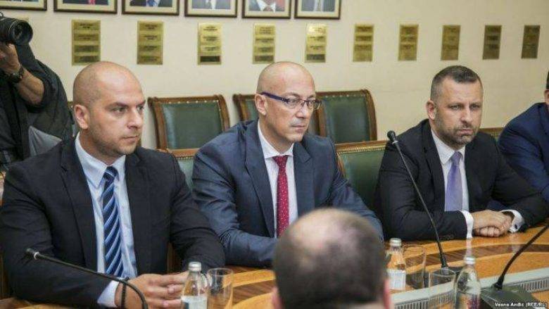 Sırplar Yine Yolları Kapatacaklarını Açıklıyorlar