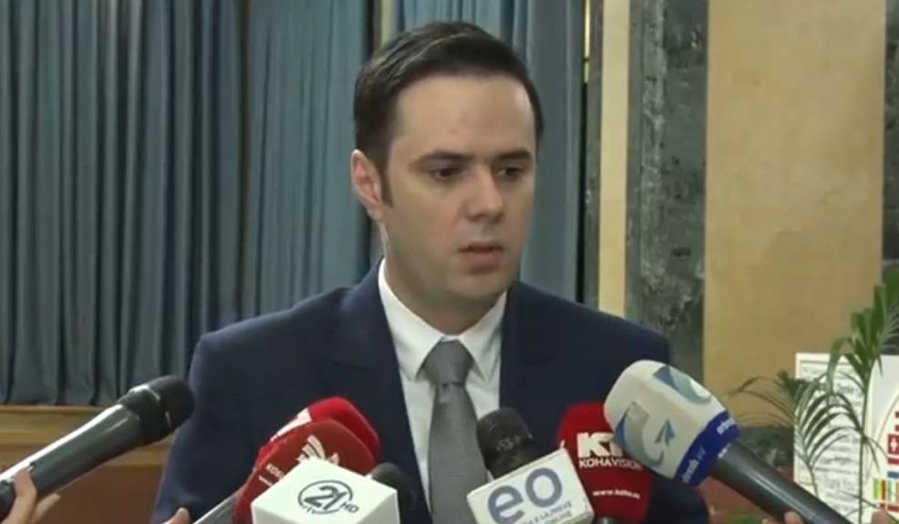 Fransa’nın Kosova Parasına İhtiyacı Yok