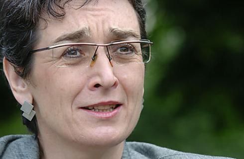Lunacek,  Limaj'ı Görevini Bırakmasını Rica Etti
