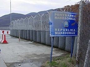 Kosova Polisi Makedonya Sınırını Kontrole Alıyor