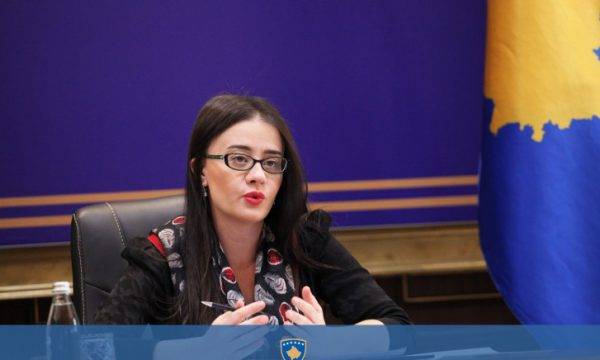 Sırbistan ve Vuçiç Diyalogdan Korkmamalıdır