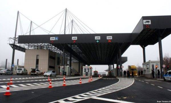 Sırbistan, Kosova ile Sınır Geçişlerini Kapattı