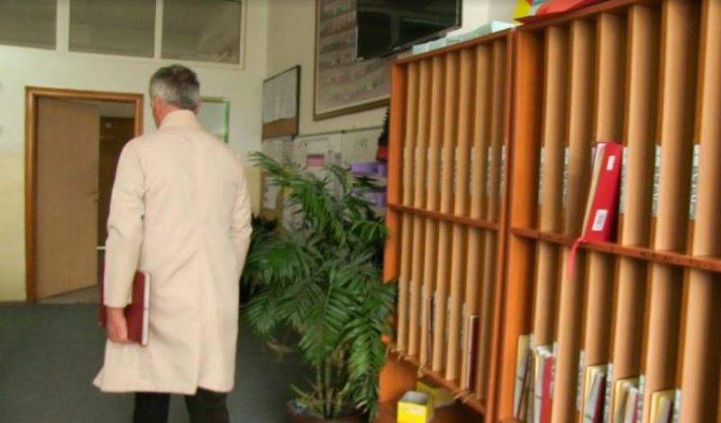 AAK, Öğretmenlerin Maaşlarının Artmasını Talep Ediyor