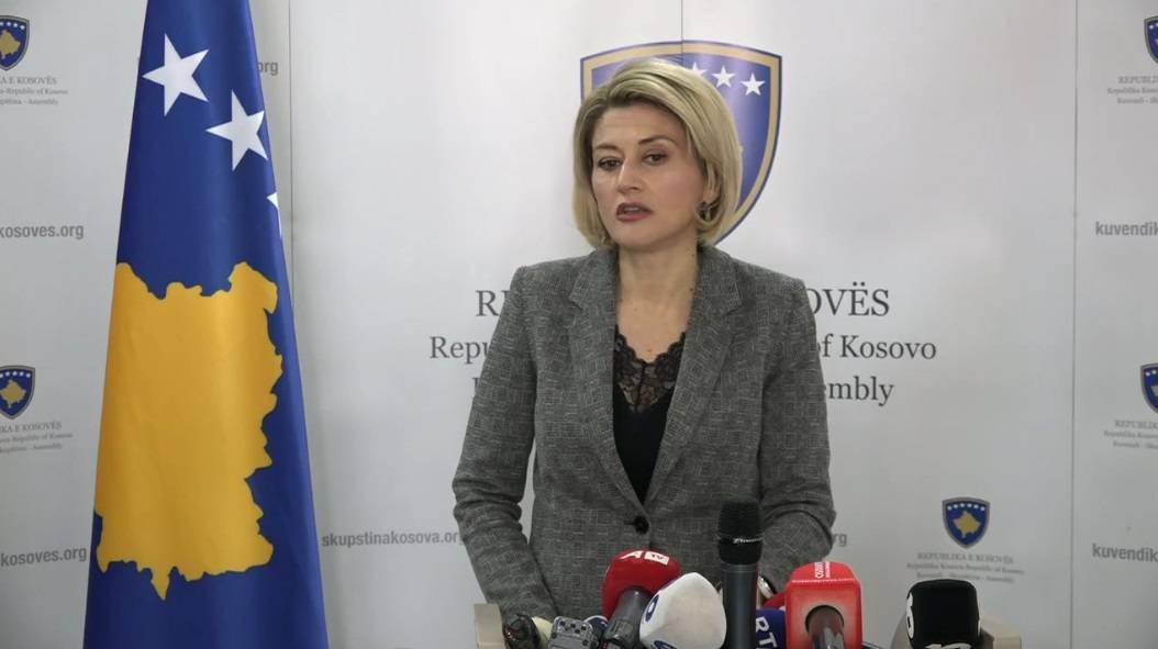 Sırbistan ile Diyalog İçin Siyasi Birlik Gerekiyor