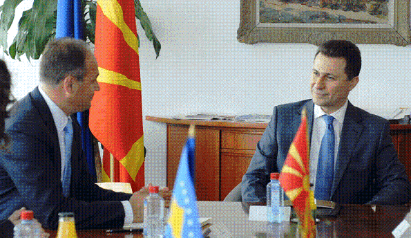 Hoxhaj Makedonya'da Ivanov ve Gruevski ile Bir Araya Geldi