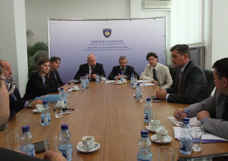 İtalya, Kosova'da Yatırım Yapmaya İlgi Gösteriyor