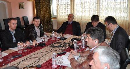 Vuçitırın'da Türklük Belgesi İki Şahit İle Veriliyordu