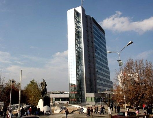 Priştine, Belgrat İle Anlaşmaların Değişmesine Karşı