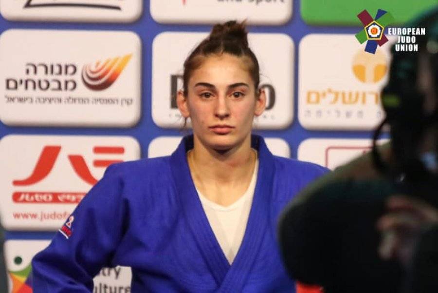 Nora Gjakova İlk Galibiyeti Elde Etti