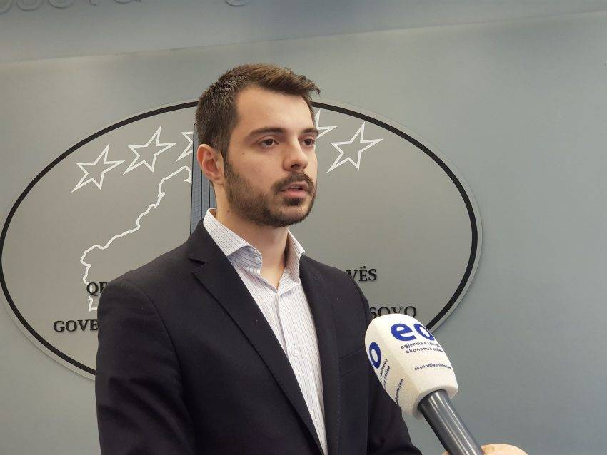 Sendikaların Engel Yaratması, Eğitimle İlgisi Olmadığını Gösteriyor
