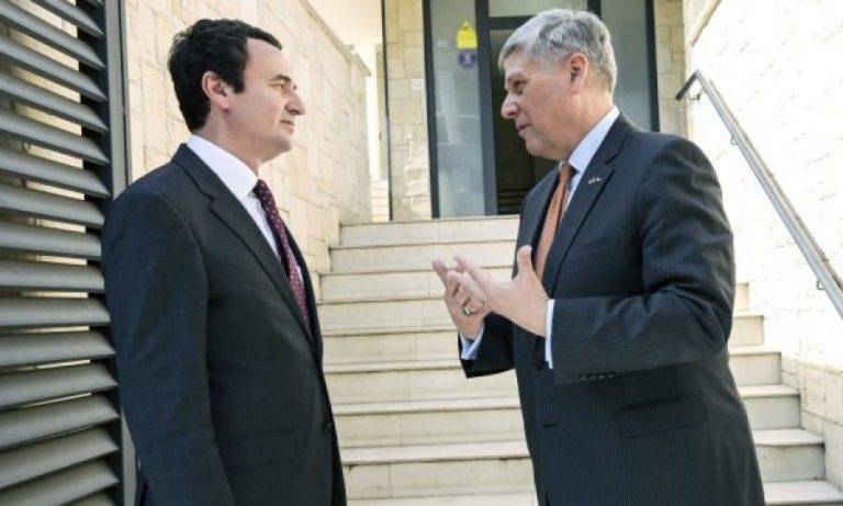 Amerika Büyükelçisinden Kurti’ye Ziyaret