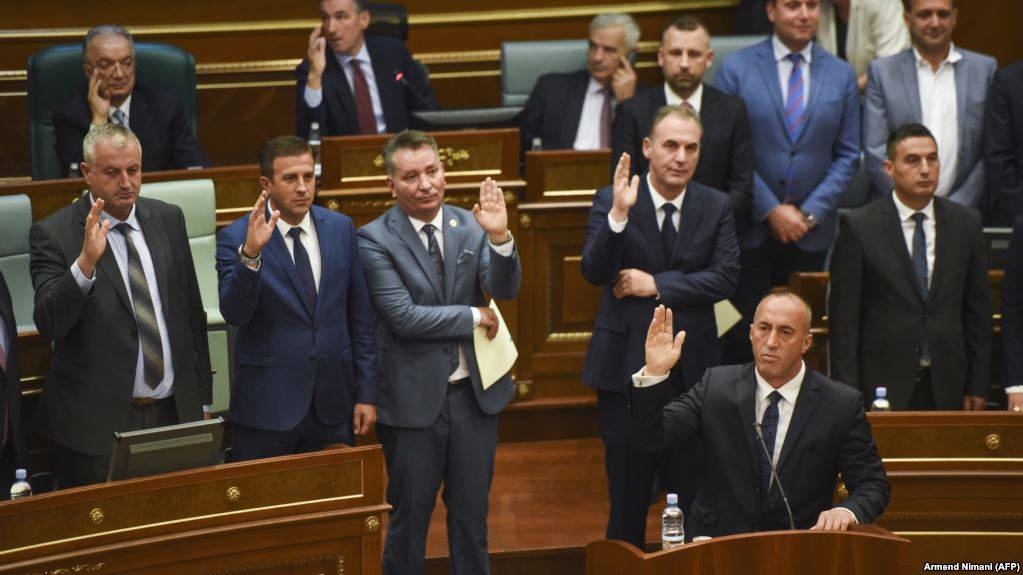 Haradinaj Yardımcılarıyla Birlikte Yıllık 200 Bin Avro Maaş Alıyor