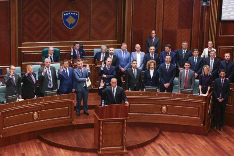 PDK Bakanları Haradinaj’ın Anayasaya Aykırı Toplantısını Boykot Ediyor