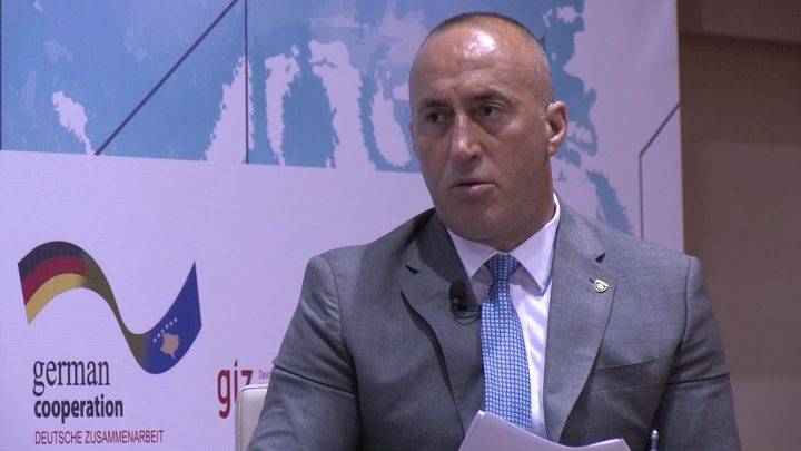Vizelerin Yılsonundan Kaldırılması Önce İyi Olurdu