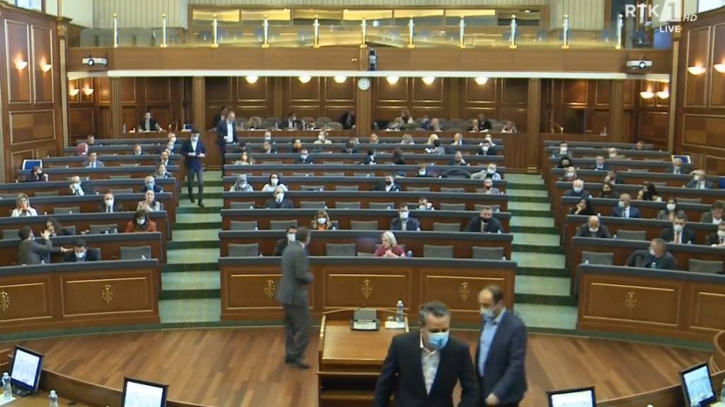 Nagavci: Toplantı Salonunda Covid-19 Pozitif Milletvekilleri Var
