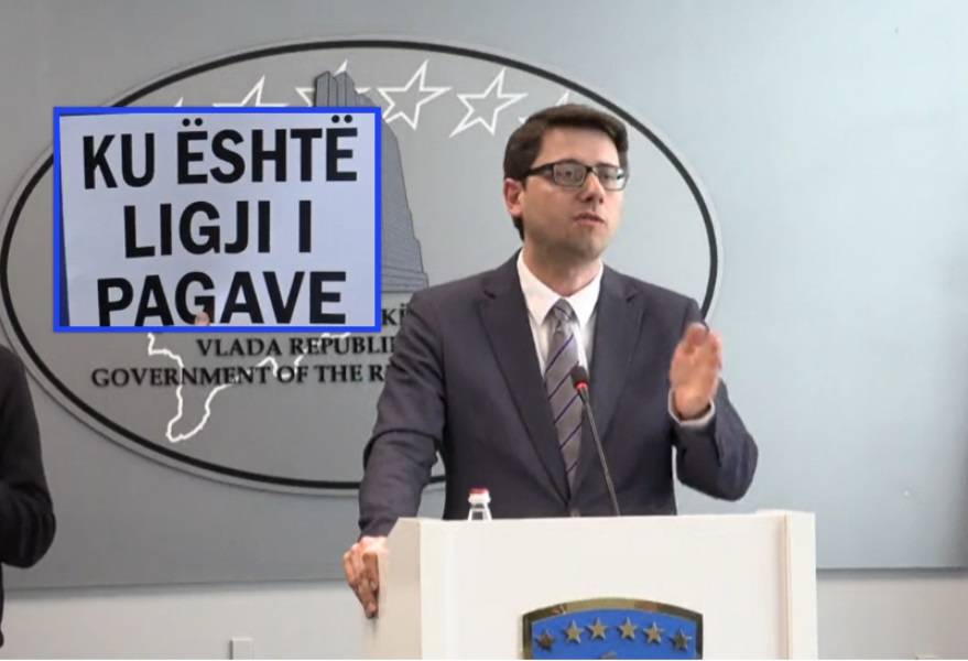 Maliye Bakanından  Maaşlar Yasasıyla İlgili Açıklama