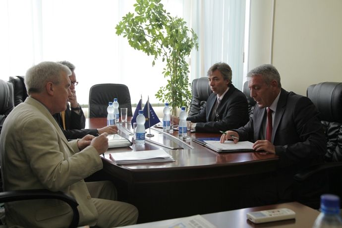 NATO ve KFOR Desteği Önemli