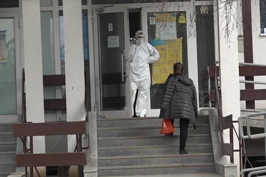 Covid’ten 113 Hasta Tedavi Görüyor