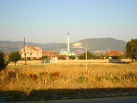 Arnavutlar Kosova ile Birleşmek İstiyor