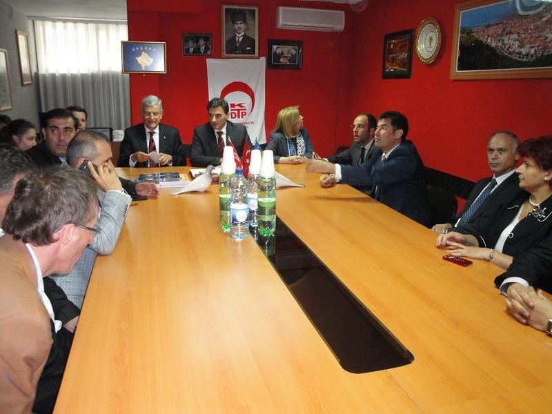 Heyecanlı ve Gecikmiş Bir Ziyaret