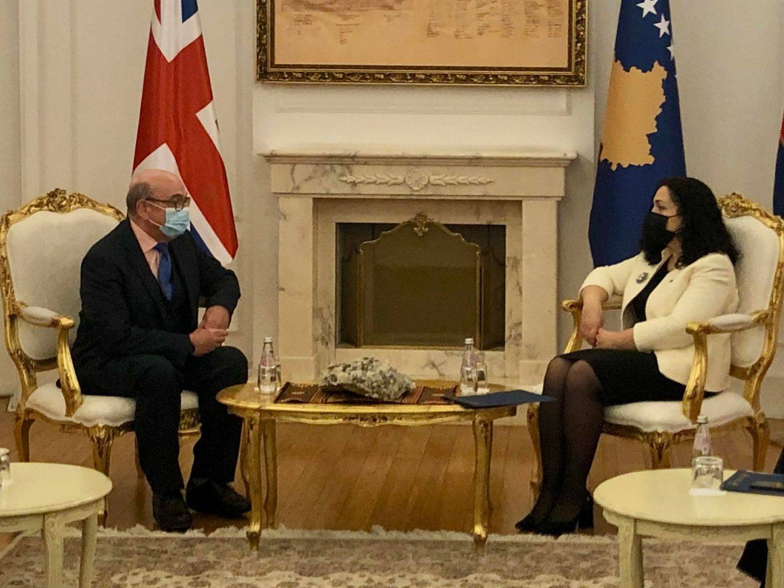 Britanya Elçisi Cumhurbaşkanı Osmani ile Görüştü