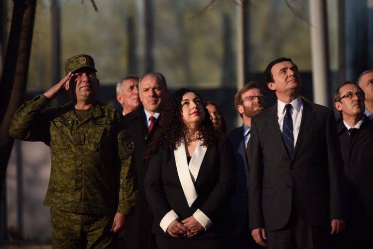 Vatandaşların Çoğu Osmani ve Kurti’nin Çalışmalarından Memnun, Thaçi’ye Güven Azalıyor
