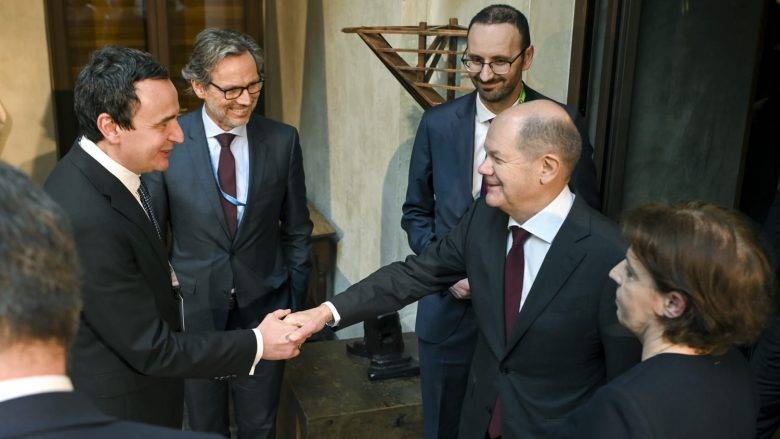 Avrupa Teklifi İlerlemek için İyi Bir Zemin