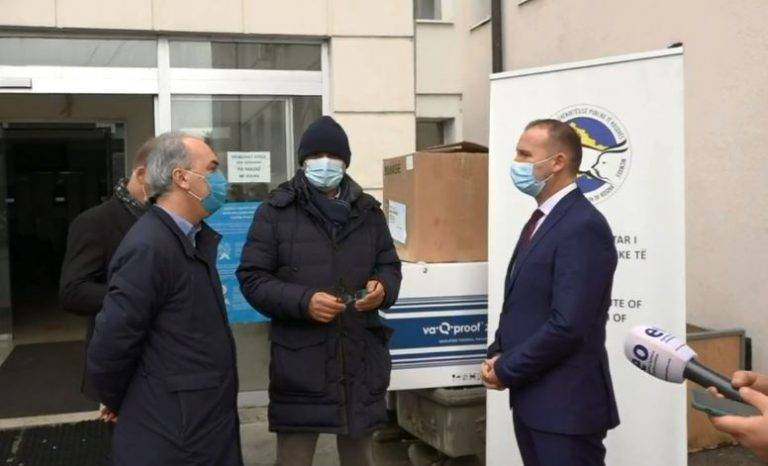 Ulusal Halk Sağlığı Enstitüsüne 100 Bin PCR Testi Gönderildi