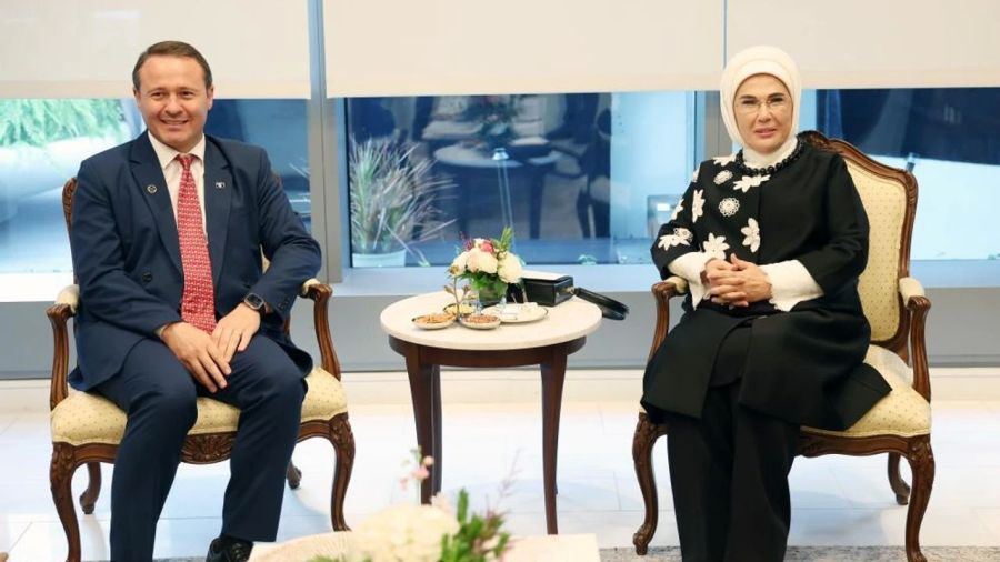 Emine Erdoğan, Osmani’nin Eşi Prindon ile NEW York’ta Görüştü