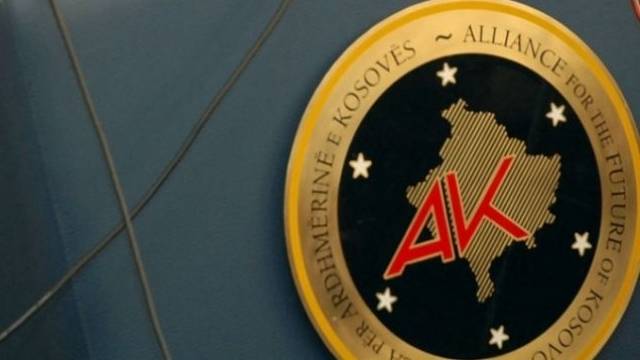 AAK: Oturumun Yapılması Israrı Anlamsız