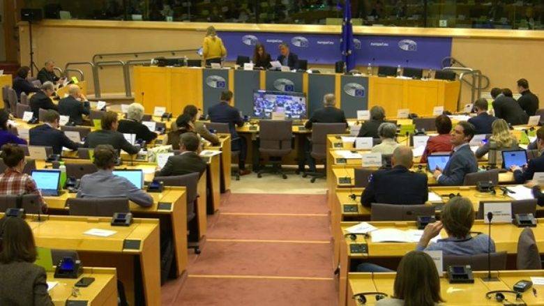 AP Komisyonunda Kosova’ya Vize Serbestisi Onandı